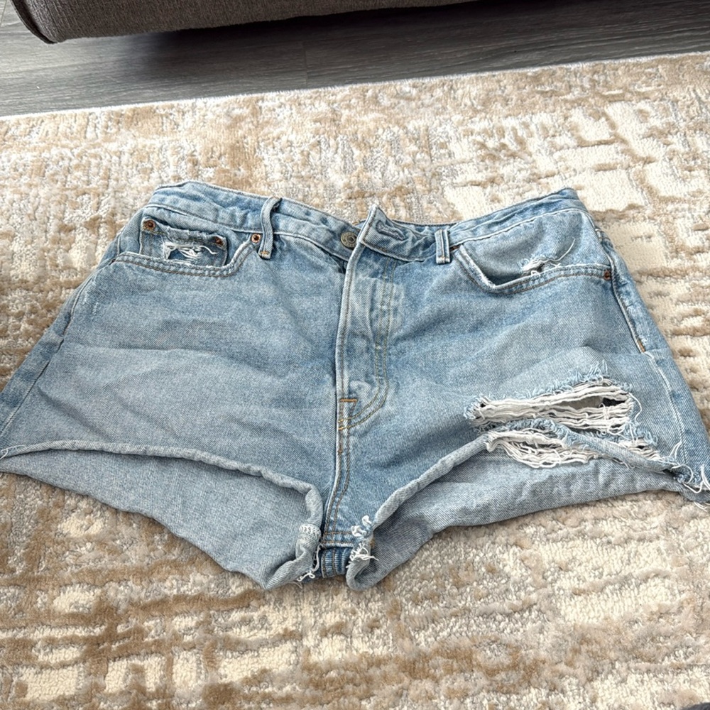GRLFRND Cindy shorts size 30